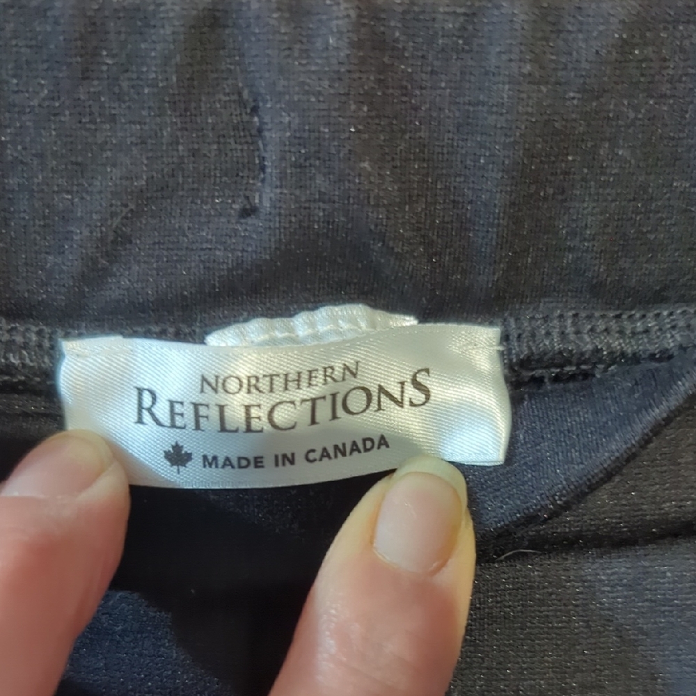 🖤 Northern Reflection Black Dress Pants – Size M Petite | Think Climate - Picture 3 of 16